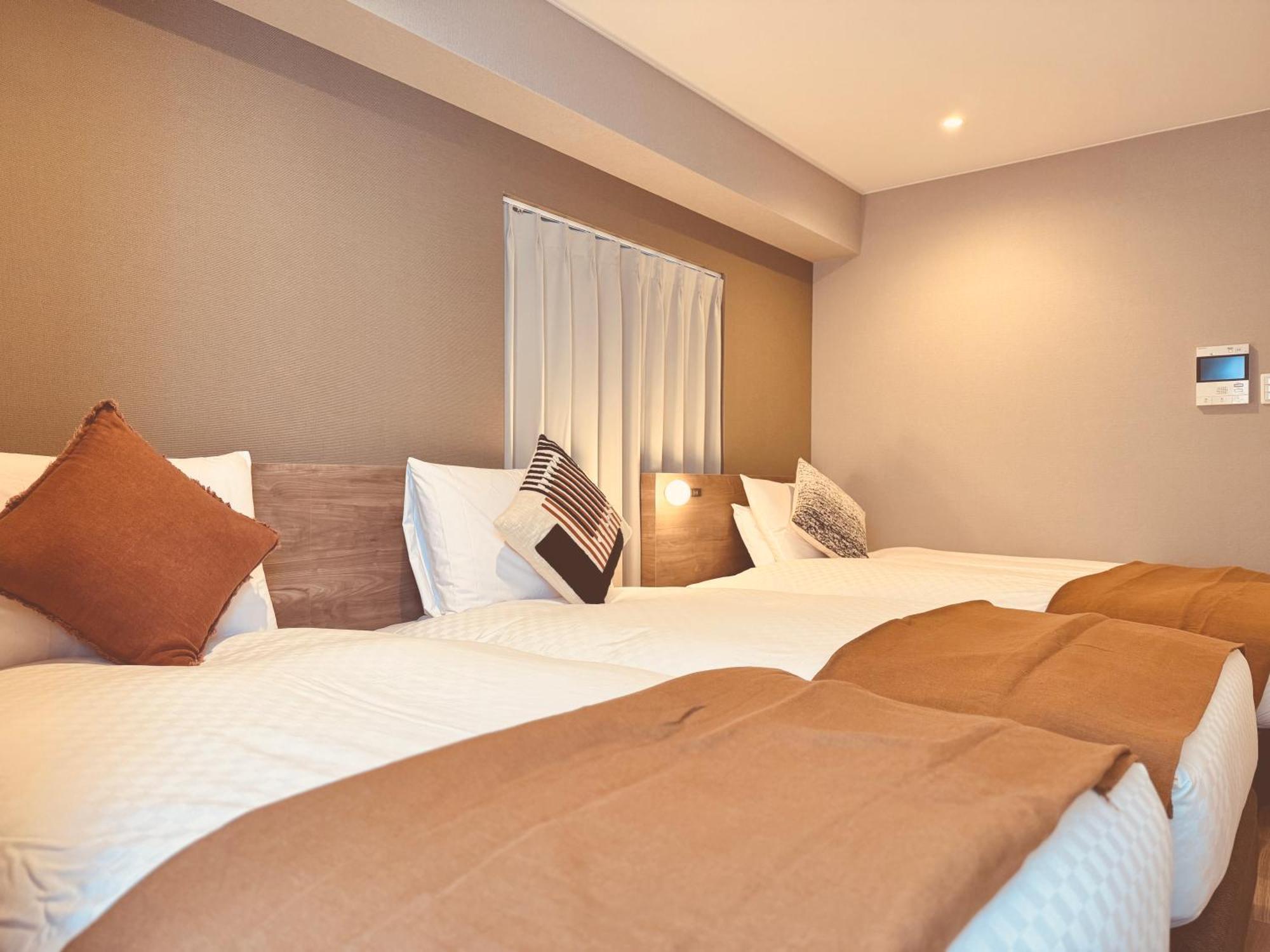 Comforts81 Shinsaibashi Osaka Phòng bức ảnh